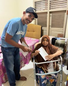 Baitul Mal Gampong Pineung Salurkan Rp94,8 Juta Zakat Mal kepada Mustahik